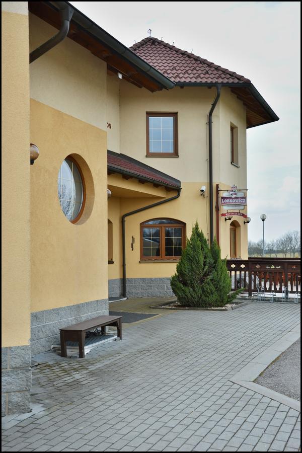 Penzion Stary Dvur Hotel Nove Dvory  Exterior photo